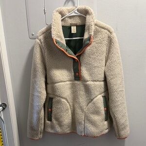 L.L. Bean Cream Sherpa Fleece Pullover with Green/Orange Details (Item# 519064)